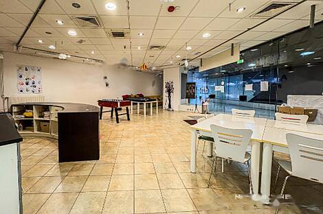 Коммерческая недвижимость в центральной части города: 15