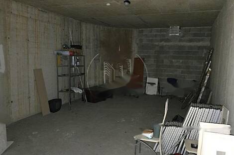 Дом для офиса и хранилище для товаров: 2