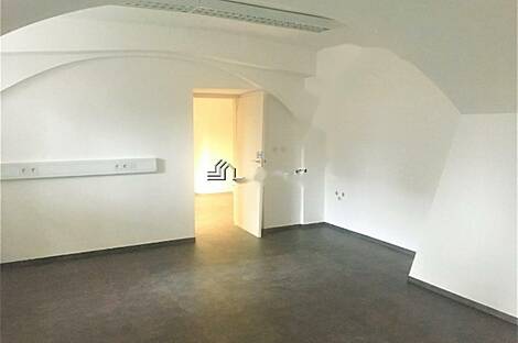 Коммерческая недвижимость в Виче: 5