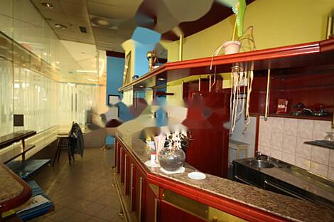 Коммерческое здание Бежиград: 1