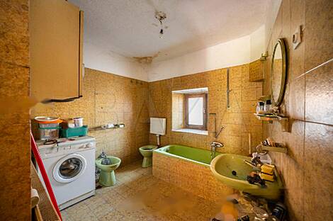 Дом в Бодешче: 19