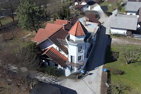 Здание, Брелье: 8