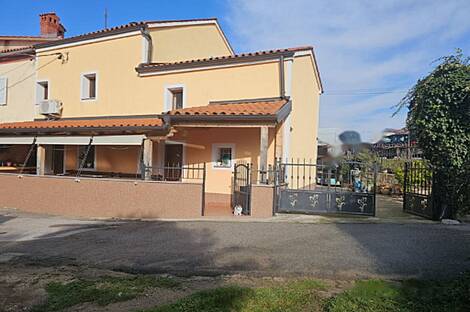 Малия: дом с террасой: 2