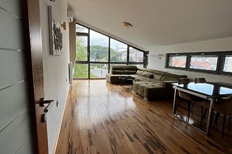 Четырехкомнатная квартира в районе Бежиград: 1