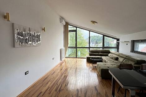 Четырехкомнатная квартира в районе Бежиград: 8