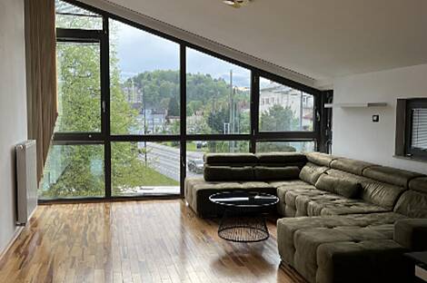 Четырехкомнатная квартира в районе Бежиград: 17