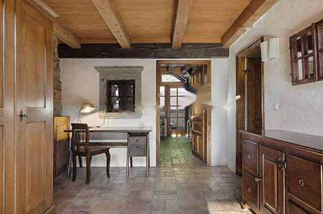 Квартира с четырьмя комнатами в центральной части города.: 6