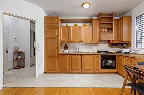 Квартира с 2,5 комнатами в центре Новых Поянов.: 2