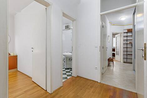 Квартира с 2,5 комнатами в центре Новых Поянов.: 11