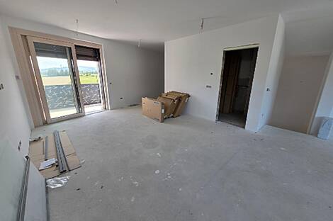 Квартира 4,5 комнат Новый Сентяков: 5