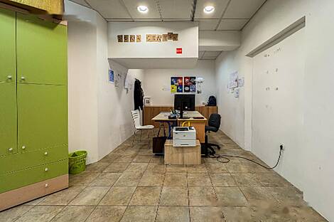 Дом для бизнеса в центре города: 14