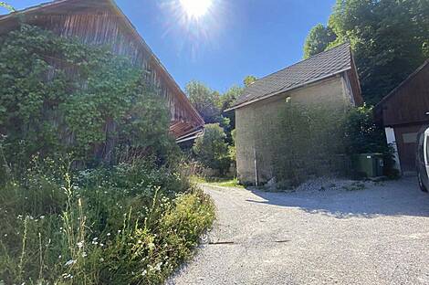 Центр, Блед, дом: 9