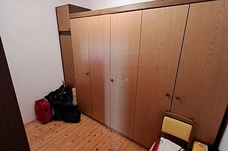 Жилище, Убеги: 21