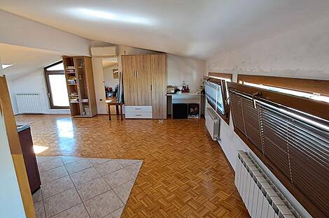 Жилище, Убеги: 23