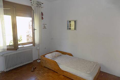 Изола, дом: 8