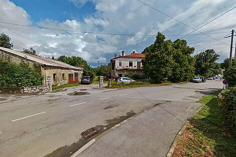 Жилище в срединной части Козины.: 9