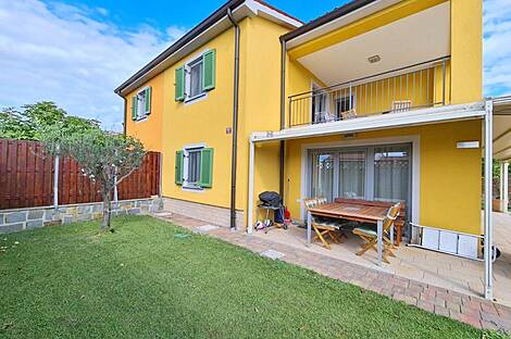 Дом с террасой в Хорватии: 2