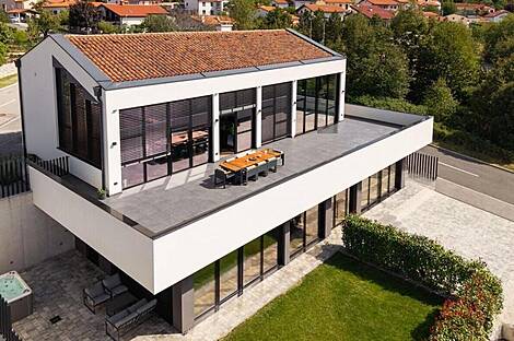 Жилище в Сежане: 1