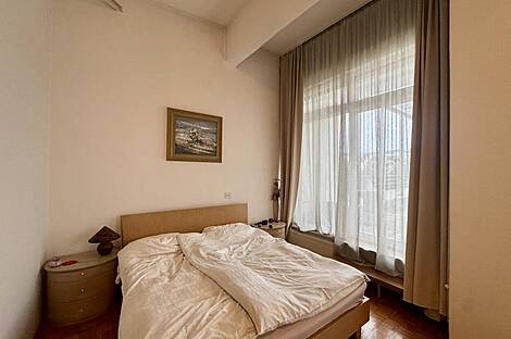 Многокомнатная квартира с более чем пятью комнатами, расположенная в Бежиграде.: 20