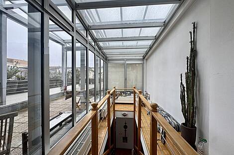 Многокомнатная квартира с более чем пятью комнатами, расположенная в Бежиграде.: 21