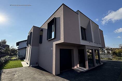 Апартаменты в районе Новый Рудник: 4