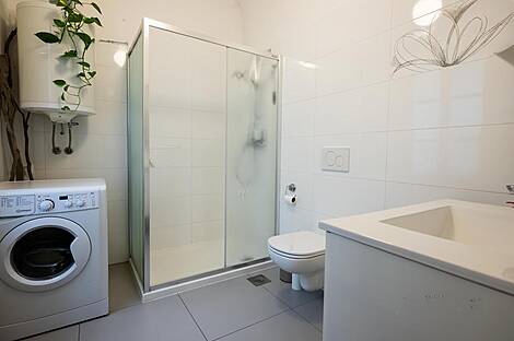 Жилье на улице Максовая 4: 13