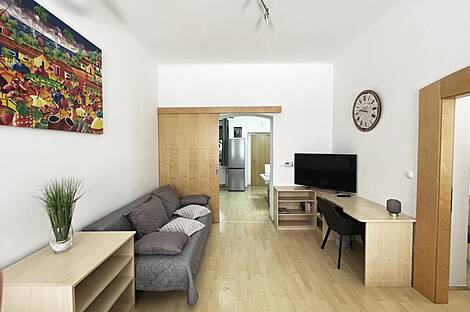 Трёхкомнатная квартира в центре.: 2