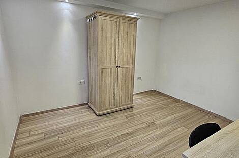 Квартира с тремя комнатами в Бежиграде: 2