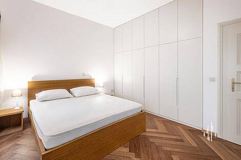 Квартира с тремя комнатами в центре города: 10