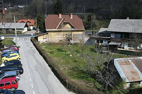 Яворник в Словении: дом на две квартиры.: 23