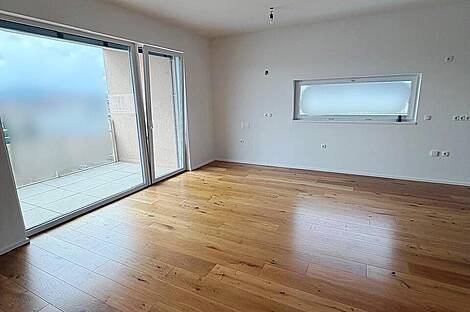 Квартира с тремя комнатами в районе Бежиград: 1