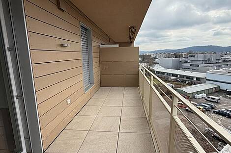 Квартира с тремя комнатами в районе Бежиград: 3