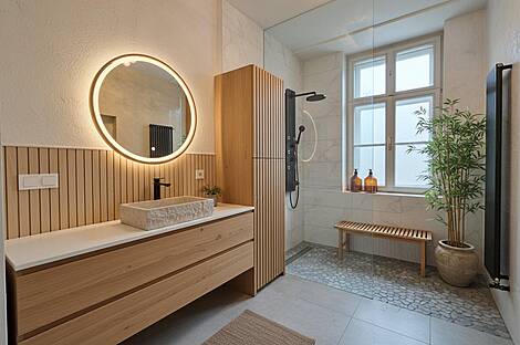 Трехкомнатная квартира в центре: 14