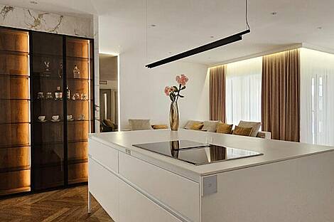 Квартира с тремя комнатами в центральной части города: 4