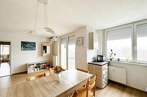 Трехкомнатная квартира, Новый Л. Мосте.: 4