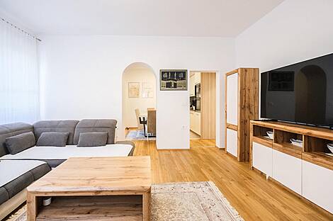 Трехкомнатная квартира в районе Новый Рудник: 2