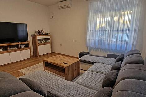 Квартира с тремя комнатами на Руднике: 1