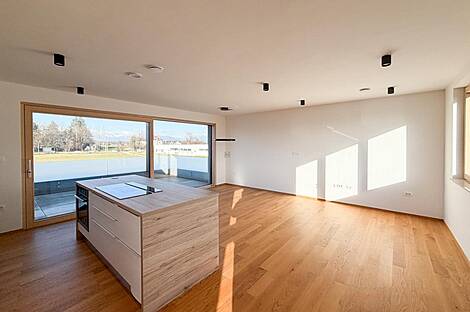 Новое Поле, 4-комнатная квартира: 4