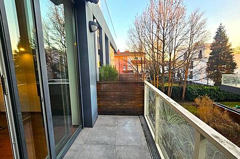 Квартира с тремя комнатами в центре: 1