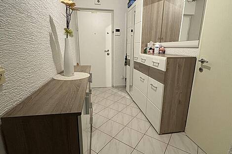 Центр. 2.5-комнатная квартира: 8