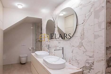 Жильё в Новых Чрнучах: 11