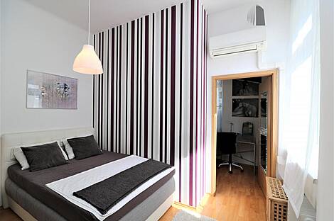 Двухкомнатные апартаменты в центре: 10