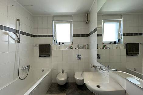 Квартира с четырьмя комнатами в Ново Брдо: 9