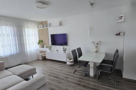 Квартира на 2,5 комнаты, расположенная в районе Бежиград.: 1