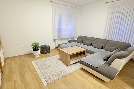 Квартира 2,5 комнаты на Ру́днике: 2