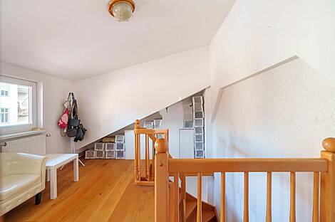 Квартира с четырьмя комнатами в центре.: 20