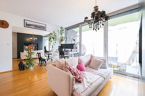 Квартира с двумя комнатами в Шишке: 2