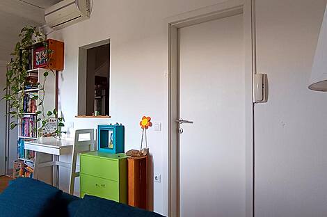 Квартира с тремя комнатами в центре Изола: 2