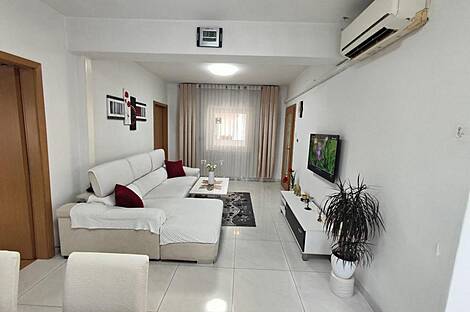 Дом на улице Побешка: 12