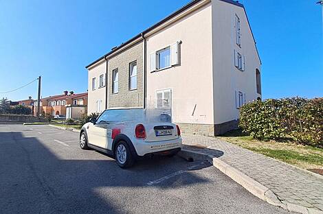 Четырёхкомнатная квартира: 18